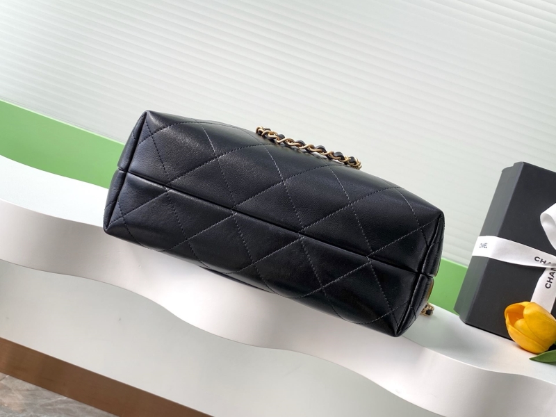 Ch**el shopping bags